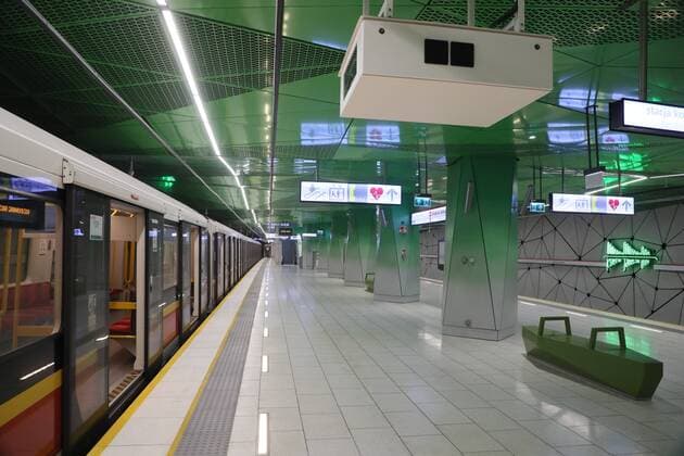 Three new underground station open in Warsaw Three new underground stations have been opened during the coronavirus outbreak on April 04, 2020 in Warsaw, Poland Pictured: Ksiecia Janusza Tube Station EN_01423401_0061 