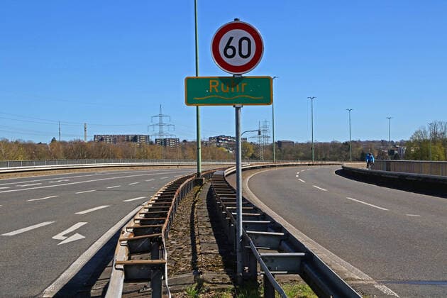 Standstill due to the corona virus There are hardly any or no cars on the otherwise heavily frequented streets such as the four-lane Marie Juchacz Street in Essen Essen North Rhine-Westphalia Germany Marie Juchacz Street