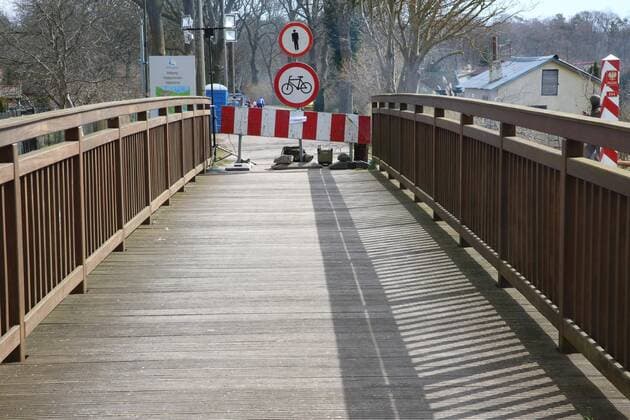 View on Saturday 04 04 2020 in Kamminke County Vorpommern Greifswald Island Usedom of the blocked border crossing to Poland The German neighbouring country has forbidden any border traffic for quite some time