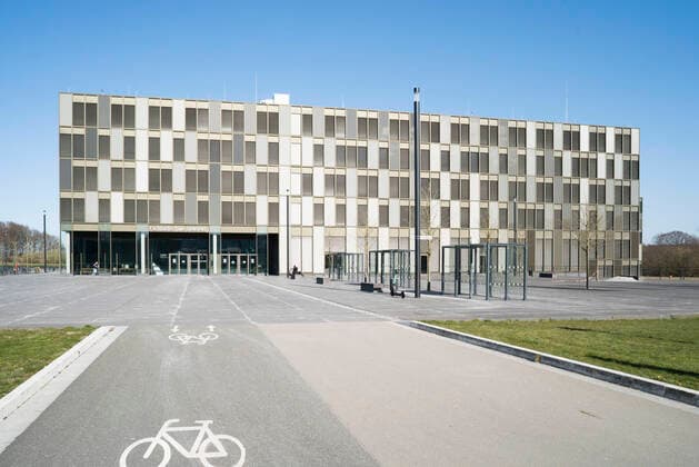 Fachhochschule Bielefeld Gebäude der Fachhochschule Bielefeld Bielefeld University of Applied Science 4.4.2020