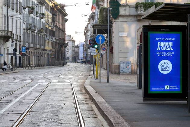 Milan, Milan deserted due to coronavirus, Via Manzoni (Maurizio Maule Fotogramma, Milan - 2020-04-04) p.s. la foto e utilizzabile nel rispetto del contesto in cui e stata scattata, e senza intento diffamatorio del decoro delle persone rappresentate  Copyright: xMaurizioxMaulex xFOTOGRAMMAx