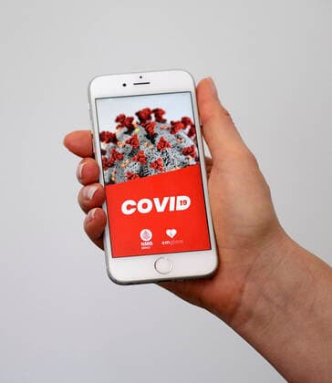 05 04 2020, Coronavirus app on a smartphone 05 04 2020, Coronavirus app on a smartphone 05 04 2020, Coronavirus app on a smartphone
