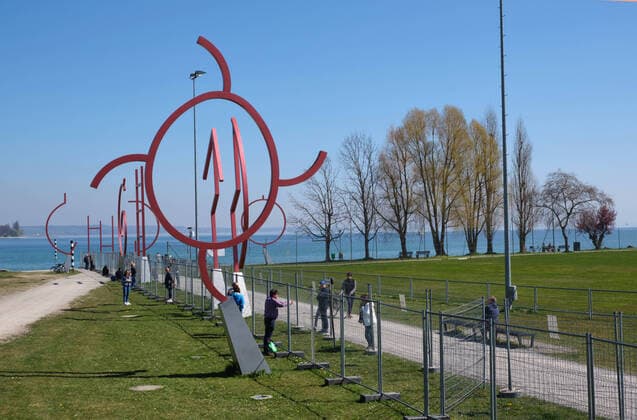 Constance, double border fence to Switzerland on Little Venice, art border