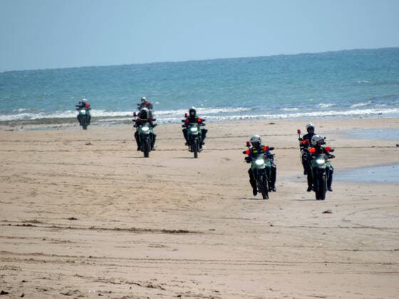 RECIFE, PE - 05.04.2020: PRAIAS FECHADAS EM PERNAMBUCO - Governor of the State orders to close the beaches of Pernambuco, the ban is only on the weekend. With the increase of 14 deaths 176 people infected by Covid-19 in the State. x1901561x  VeetmanoxPrem