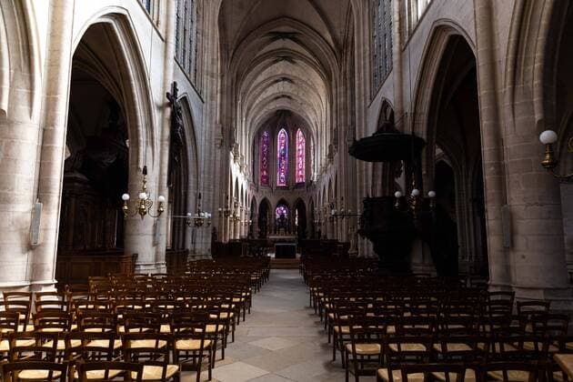 Coronavirus in Frankreich, Eindrücke aus Paris Paris, France, April 5, 2020 - Like many others, the church of Saint Germain l Auxerrois remains closed during the confinement period.  Copyright: xAlexisxSciardx