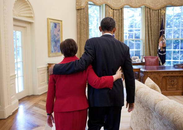 Aug 6, 2010 - Washington, District of Columbia, USA - U.S. Supreme Court Justice ELENA KAGAN (left) and U.S. President BARACK OBAMA walk into the White House Oval Office. Washington USA - ZUMAz03_ 20100806_jes_z03_452 Copyright: xPetexSouzax