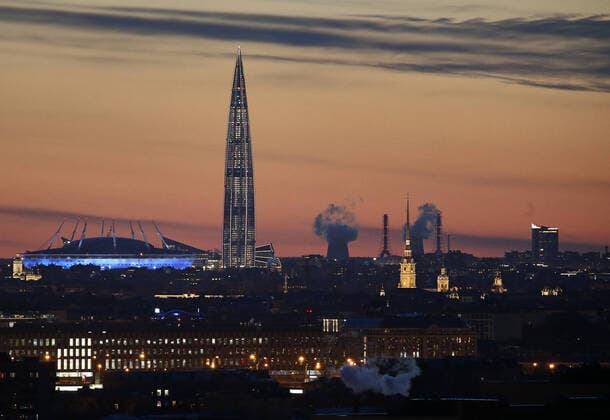 ST PETERSBURG, RUSSIA - APRIL 5, 2020: A view of Gazprom Arena, the Lakhta Center multifunctional business complex, and the Peter and Paul Fortress (L-R). A home isolation order was declared for St Petersburg residents of all ages to restrict movement within the city and reduce the risk of coronavirus contagion, effective since March 30, 2020; a period off work with full pay was extended until April 30 nationwide as part of preventive measures to contain the spread of the COVID-19 infection. Peter Kovalev TASS  TS0D480A