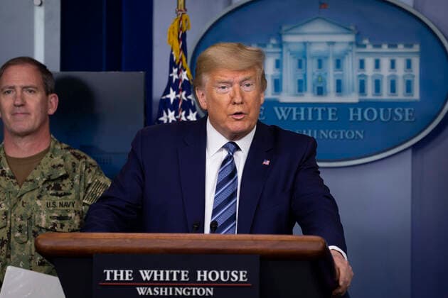 United States President Donald J. Trump speaks at the coronavirus briefing at the White House Washington, D.C., U.S., on Sunday, April 5, 2020. The next two weeks will be crucial in the United States fight against the coronavirus, warn health officials, who are urging Americans to continue practicing social-distancing measures. Copyright: xTasosxKatopodisx