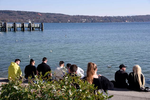Sunday at Lake Starnberg during the exit restrictions due to the corona crisis Starnberg, 05 04 2020 Foto:xS.xAdamx xFuturexImage