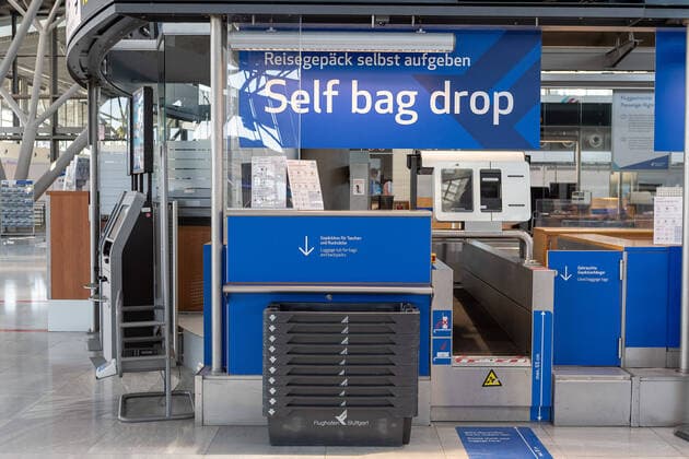 Stuttgart theme photo, stock photo, Stuttgart Airport, closed due to Corona, 06 04 2020 Counter area closed, theme photo, stock photo, Stuttgart Airport, closed due to Corona, 06 04 2020, Copyright: xEibner-Pressefoto SaschaxWaltherx EP_swa