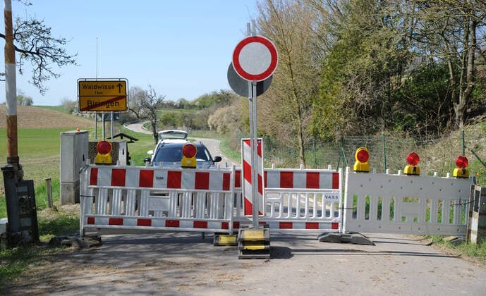 The Biringen border crossing point will be closed on Wednesday 01 04 2020 A passage between Germany and France for vehicles is no longer permitted bub
