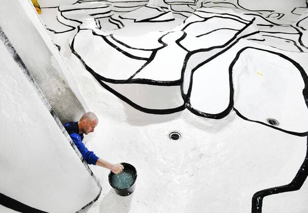 2020-04-06 11:56:48 OTTERLO - The artwork Jardin d enamel by Jean Dubuffet in the sculpture garden of Museum Kroller-Muller is being restored in Otterlo The Netherlands, 06 April 2020. Due to the corona virus, the museum will be closed until June 1, but work outside will continue. ANP PIROSCHKA OF THE BUILDING  Copyright: xx x409320567x