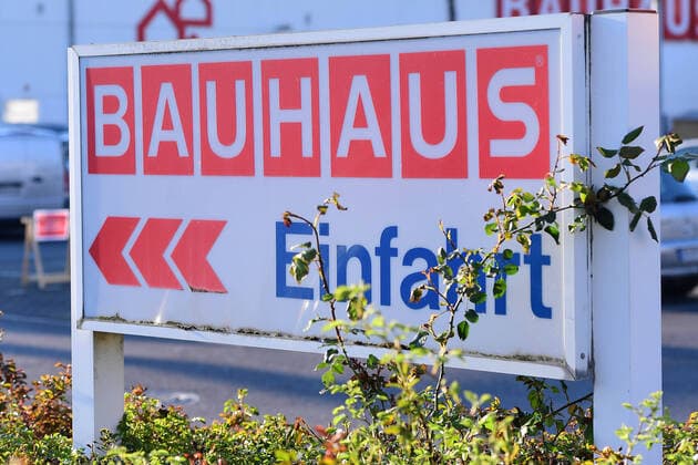 Bauhaus DIY store on 06 04 2020 in Duisburg Bauhaus AG is a trading company based in Belp, Switzerland and is currently one of the largest DIY store chains in Europe xRx