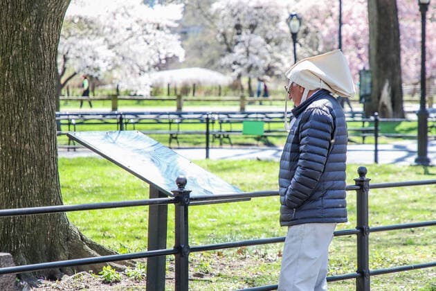 April 6, 2020, New York, NEW YORK, EUA: View of Central Park in the spring in New York during the Coronavirus Covid-19 pandemic in the United States. New York EUA - ZUMAc233 47120045st Copyright: xVanessaxCarvalhox