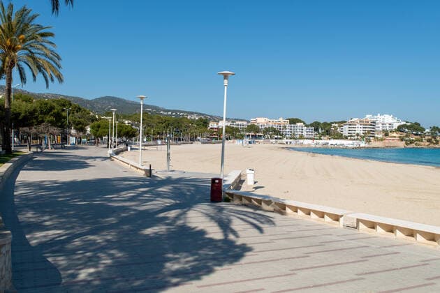 20200406 Palma de Mallorca under Corona Close down PALMA DE MALLORCA, SPAIN APRIL 6 2020 Palma Nova beach at Palma de Mallorca under Corona Close down on April 6, 2020 in Palma de Mallorca, Palma de Mallorca Baleares Spain