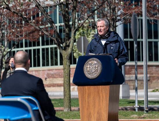 NY: Mayor de Blasio at Brooklyn Yard Mayor de Blasio holds media briefing after visiting production line run by Crye Precision to produce protective gowns at Brooklyn Navy Yard New York New York United States Copyright: LevxRadin