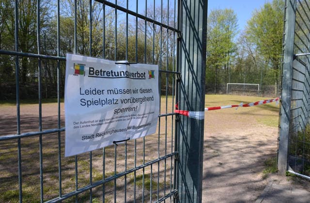 06 04 2020, , Soccer field in Recklinghausen closed due to corona epidemic Recklinghausen North Rhine-Westphalia Germany Team2