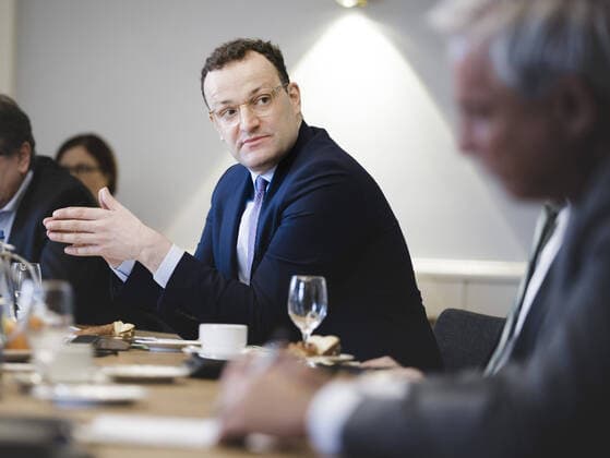 Federal Health Minister Jens Spahn CDU during a cabinet meeting at the State Ministry of Baden Wuerttemberg in Stuttgart on 07 04 2020 Stuttgart Germany Copyright: xXanderxHeinl photothek.netx