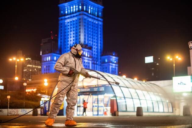 Disinfection of the subway in Warsaw due to the coronavirus outbreak Disinfection of the subway in the city centre due to the coronavirus outbreak on April 07, 2020 in Warsaw, Poland. EN_01418123_3591 