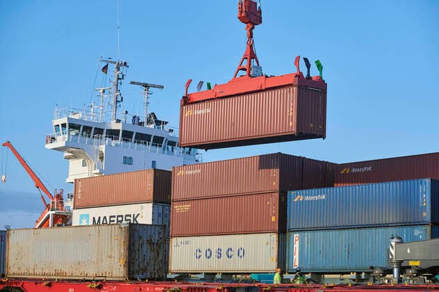 The container ship Dornbusch will be unloaded in the overseas port of Rostock on 7 April 2020 The first 49 containers with industrial and medical goods from Xi™an reached the port of Rostock in the central Chinese province of Shaanxi via the rails and sea route of the New Silk Road The containers travelled by land from China via Kazakhstan, Russia, B Copyright: ThomasxHäntzschelx xnordlicht