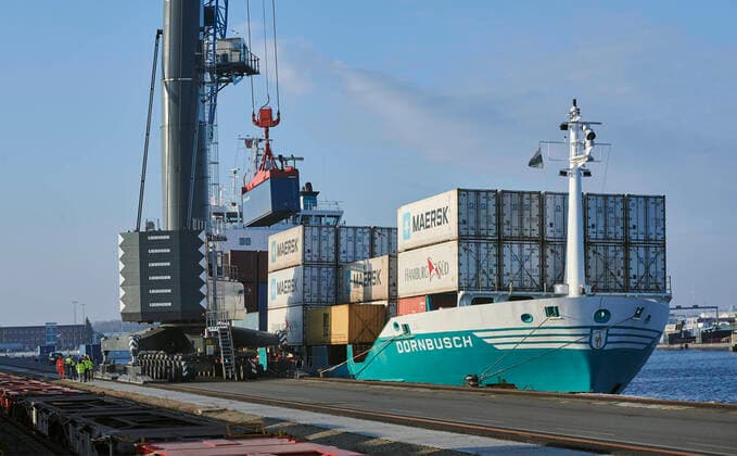 The container ship Dornbusch will be unloaded in the overseas port of Rostock on 7 April 2020 The first 49 containers with industrial and medical goods from Xi™an reached the port of Rostock in the central Chinese province of Shaanxi via the rails and sea route of the New Silk Road The containers travelled by land from China via Kazakhstan, Russia, B Copyright: ThomasxHäntzschelx xnordlicht