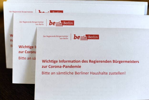 Berlins Governing Mayor Michael Müller has sent 2.2 million letters with a personal message to Berlin households to inform them about measures regarding the corona virus crisis Corona Letter from the Mayor of Berlin