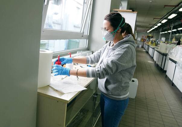 Milan, Coronavirus, Department of Chemistry, Material and Engineering Giulio Natta Polytechnic University of Milan where Professor Maria Pia Pedeferri and PhD students prepare 3300 liters of Hygienizing Gel to be given to the Civil Protection of all Lombardy (Duilio Piaggesi Fotogramma, Milan - 2020-04-07) p.s. la foto e utilizzabile nel rispetto del contesto in cui e stata scattata, e senza intento diffamatorio del decoro delle persone rappresentate  Copyright: xDuilioxPiaggesix xFOTOGRAMMAx