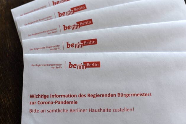 Berlins Governing Mayor Michael Müller has sent 2.2 million letters with a personal message to Berlin households to inform them about measures regarding the corona virus crisis Corona Letter from the Mayor of Berlin