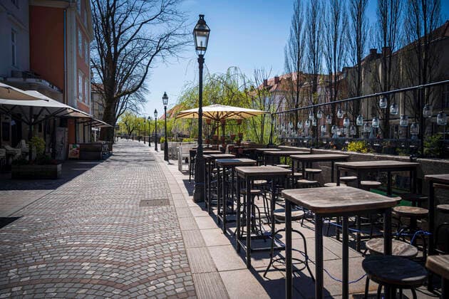 April 7, 2020, Ljubljana, Slovenia: Empty part of the Cankarjevo nabrezje in city centre of Ljubljana..Slovenia entered into 4th week of quarantine amidst the coronavirus outbreak..Slovenia Health Ministry recorded a total of 1,059 infections, 36 death and 102 recovered since the beginning of the Coronavirus (Covid-19) outbreak. Ljubljana Slovenia - ZUMAs197 20200407_zaa_s197_118 Copyright: xJurexMakovecx