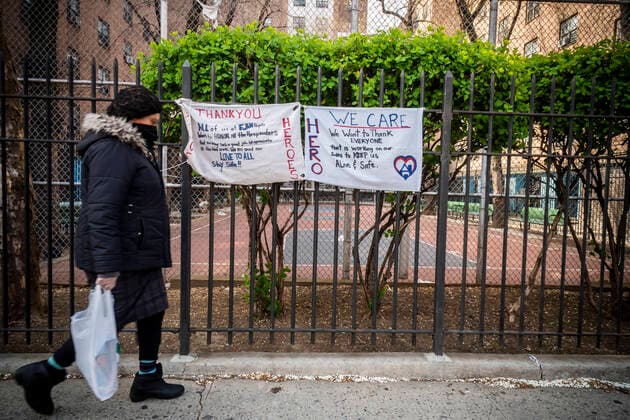 New York during the COVID-19 pandemic Signs on the Fulton Houses in the Chelsea neighborhood of New York on Monday, April 7, 2020 thank healthcare workers on the front lines of the COVID-19 pandemic. (  RichardxB.xLevine