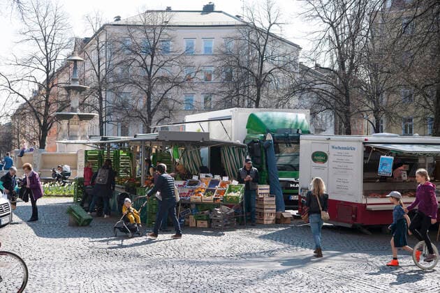 Munich Haidhausen , weekly market on the Weissenburger Platz