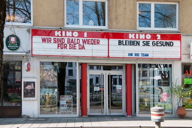 Munich Haidhausen , Stay healthy, notice at the Rio Filmpalast on Rosenheimer Strasse
