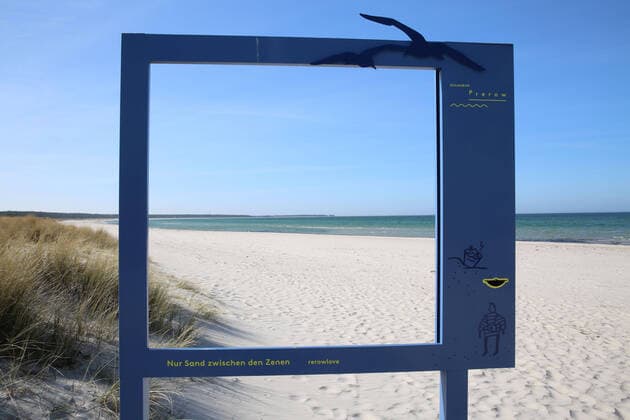 Nothing goes more at the sea View on Tuesday 07 04 2020 of the almost empty Baltic resort of Prerow County Vorpommern Rügen The town currently provides a foretaste of the upcoming Easter weekend According to a regulation of the local government, locals will no longer be allowed to take long walks on the beach