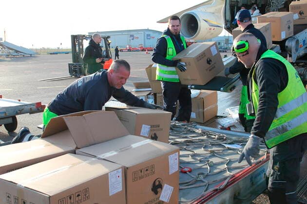 An Antonov AN 124 cargo plane with pesticides landed at Copenhagen Airport, Kastrup, Wednesday, April 8, 2020 The cargo aircraft brought, among other things, 500,000 face masks and 180,000 protective suits to the Danish health service delivered from China to work in collaboration between the Capital Region and Maersk, which ha  Copyright: KevinxArildtoftx xKoebenhavnsxLux cop107 spdk20200408-112840-L