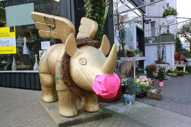 07 04 2020 Dortmund The corona crisis is worsening The federal and state governments are issuing comprehensive guidelines Dortmund citizens are also experiencing severe restrictions in all areas