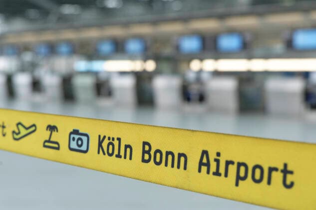 DEU , GERMANY Due to the Corona crisis Corona pandemic the Konrad Adenauer Airport Cologne Bonn Bonn is deserted Corona , 07 04 2020 DEU , GERMANY Due to the Corona crisis Pandemic the airport Cologne is deserted , 07 04 2020
