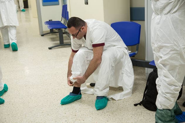 Rome: Dressing of nurses in a COVID-19 Hospital Dressing procedures for nurses in the clean area of pavilion D of the San Filippo Neri hospital in Rome, used as a Covid hospital Roma RM Italy Copyright: MatteoxNardone