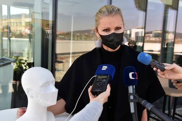 Respilon company representative Jana Zimova gives a briefing in Czech Technology Park, where company plans manufacturing lines capable of producing 100,000 nanoparticle respirators and face masks capable of protecting against the novel coronavirus, in Brno, Czech Republic, April 8, 2020. (CTKxPhoto VaclavxSalek) CTKPhotoP202004080506001 sal 05