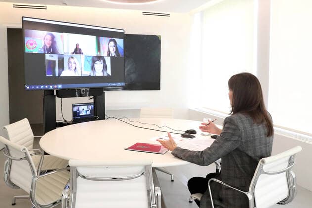 08-04-2020 Madrid Queen Letizia video chatting with some female delegates of the Gypsy Secretariat Foundation, to mark Gypsy People International Day, at La Zarzuela Palace, in Madrid, Spain. Queen Letizia was interested in the problems suffering by the gypsy group for coronavirus outbreak s crisis.  Copyright: xPPEx
