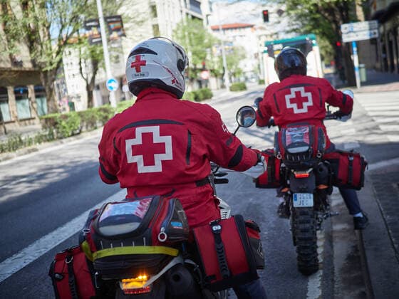 April 8, 2020, Pamplona, Navarra, SPAIN: Red Cross volunteers on motorcycles during the fourth week after the Government declared the state of alarm in Spain and recommended people to stay at home to fight coronavirus COVID-19 on April 8, 2020 in Pamplona, Spain Pamplona SPAIN - ZUMAa181 47124071st Copyright: xEduardoxSanzx
