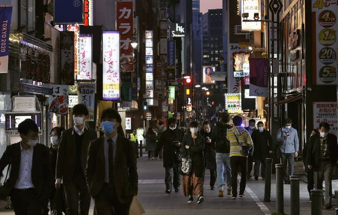 New coronavirus Tokyo s Shimbashi area sees a mix of restaurants being open and closed amid the spread of the coronavirus on April 8, 2020. 