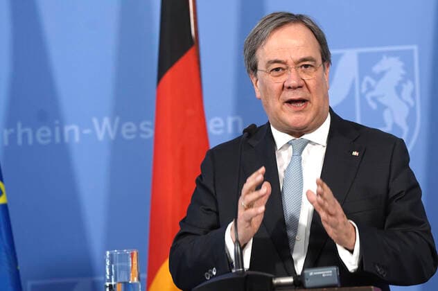 Armin Laschet at a press conference to present the Covid 19 Case Cluster Study in the State Chancellery Düsseldorf, 09 04 2020 Foto:xJ.xKrickx xFuturexImage