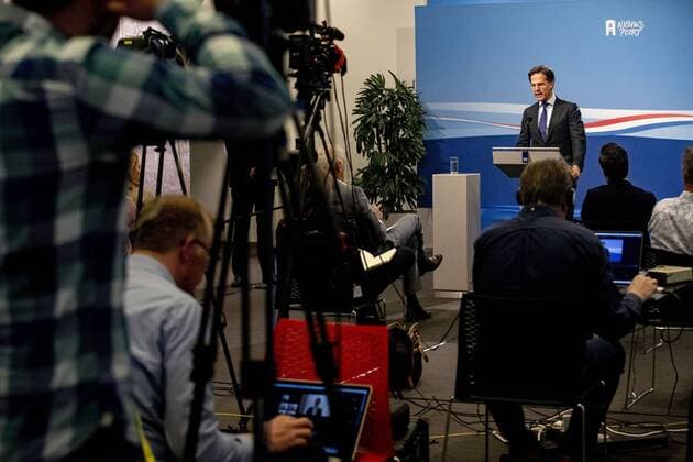 THE HAGUE, Nieuwspoort, 09-04-2020, Minister Pesident Mark Rutte at the pressconference after the Ministerraad. Pressconference Mark Rutte  x7758941x Copyright: