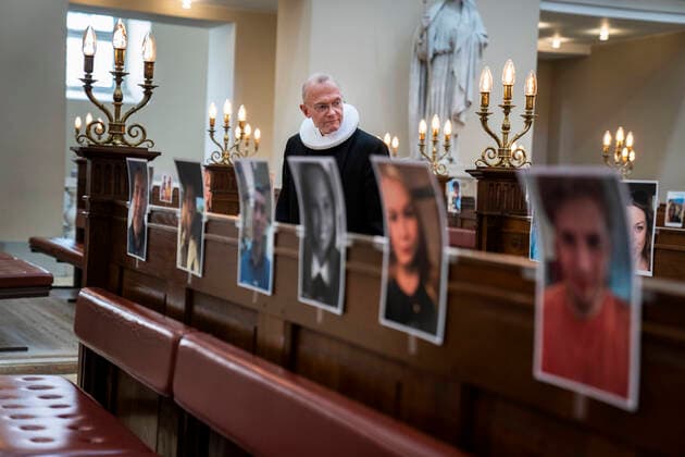 County Prosecutor Anders Gadegaard and Copenhagen Cathedral held Easter service in front of a congregation of selfies on Thursday, April 9, 2020 Due to COVID 19, Our Ladys church inspired by an Italian church held the devotional on Thursday before a congregation that had sent selfies to the church, Denmark,  Copyright: MartinxSylvestx COP101 spdk20200409-163402-L