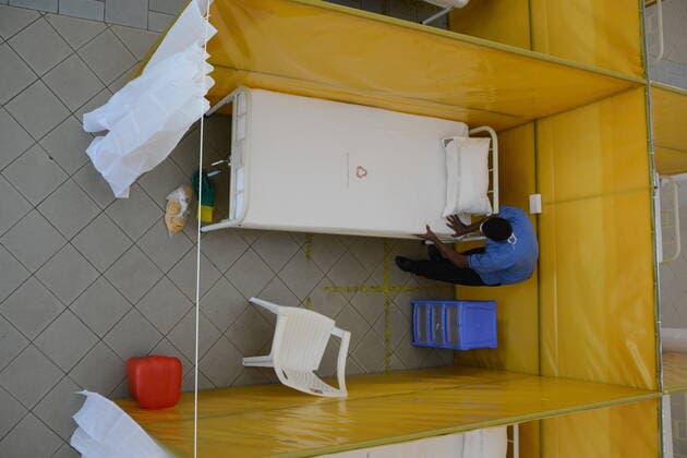 April 8, 2020, Nairobi, Kenya: A health worker inside a room while mending a bed at The Aga Khan University Hospital in Nairobi. Nairobi Kenya - ZUMAs197 20200408_zaa_s197_177 Copyright: xDennisxSigwex