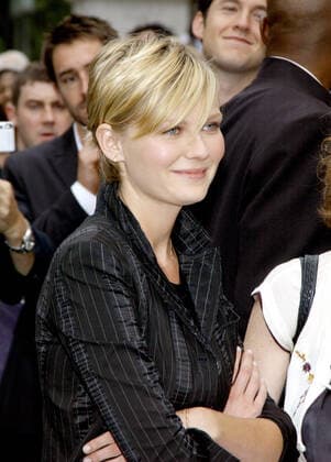 Actress Kirsten Dunst arrives at the premiere of THE DAY AFTER TOMORROW at the American Museum of Natural History, New York, NY, May 24, 2004 !ACHTUNG AUFNAHMEDATUM GESCHÃ„TZT! PUBLICATIONXNOTxINxCANxCHNxFRAxITAxJPNxNORxPOLxRUSxESPxUKxUSA Copyright: xDavidxBlackman EverettxCollectionx 0424MYA AJ039