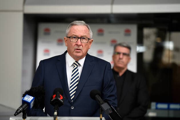 BRAD HAZZARD COVID-19 PRESSER, NSW Minister for Health Brad Hazzard speaks to the media during a press conference in Sydney, Friday, April 10, 2020. The coronavirus (COVID-19) death toll in NSW has risen by one to 22 overnight, after a 69 year old died overnight at John Hunter Hospital. ( NO ARCHIVING, EDITORIAL USE ONLY, NO USE IN BOOKS WITHOUT CONSENT SYDNEY NSW AUSTRALIA  Copyright: xBIANCAxDExMARCHIx 20200410001462795545