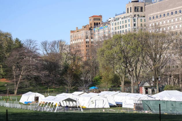 April 9, 2020, New York, New York, United States: Nova York (EUA), 09 04 2020 - Coronavirus Estados Unidos -Hospital de campanha montado dentro do Central Park em Nova York nos Estados Unidos nesta quinta-feira, 09. A cidade de Nova York o o epicentro da pandemia do Coronavirus (COVID-19). (Foto: Brazil Photo Press Agencia O Globo) Mundo New York United States - ZUMAv122 20200409_zap_v122_004 Copyright: xWilliamxVolcovx
