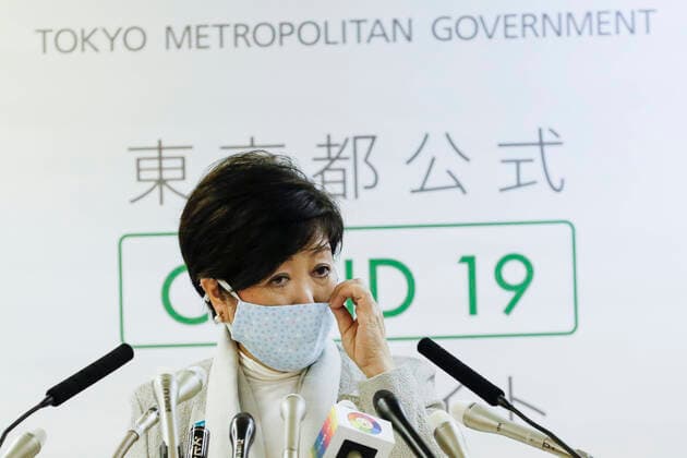 April 10, 2020, Tokyo, Japan: Tokyo Governor Yuriko Koike adjusts her face mask during her regular press conference at the Tokyo Metropolitan Government building. Koike announced new emergency measures to curb the spread of COVID-19 cases in Tokyo. Tokyo Japan - ZUMAm191 20200410_zap_m191_022 Copyright: xRodrigoxReyesxMarinx