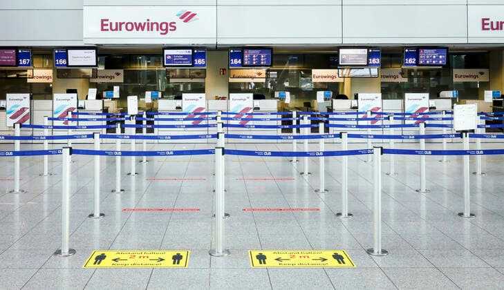 09 04 2020, Duesseldorf, North Rhine-Westphalia, Germany Duesseldorf Airport, deserted Eurowings Check in counter in times of corona crisis Duesseldorf North Rhine-Westphalia Germany